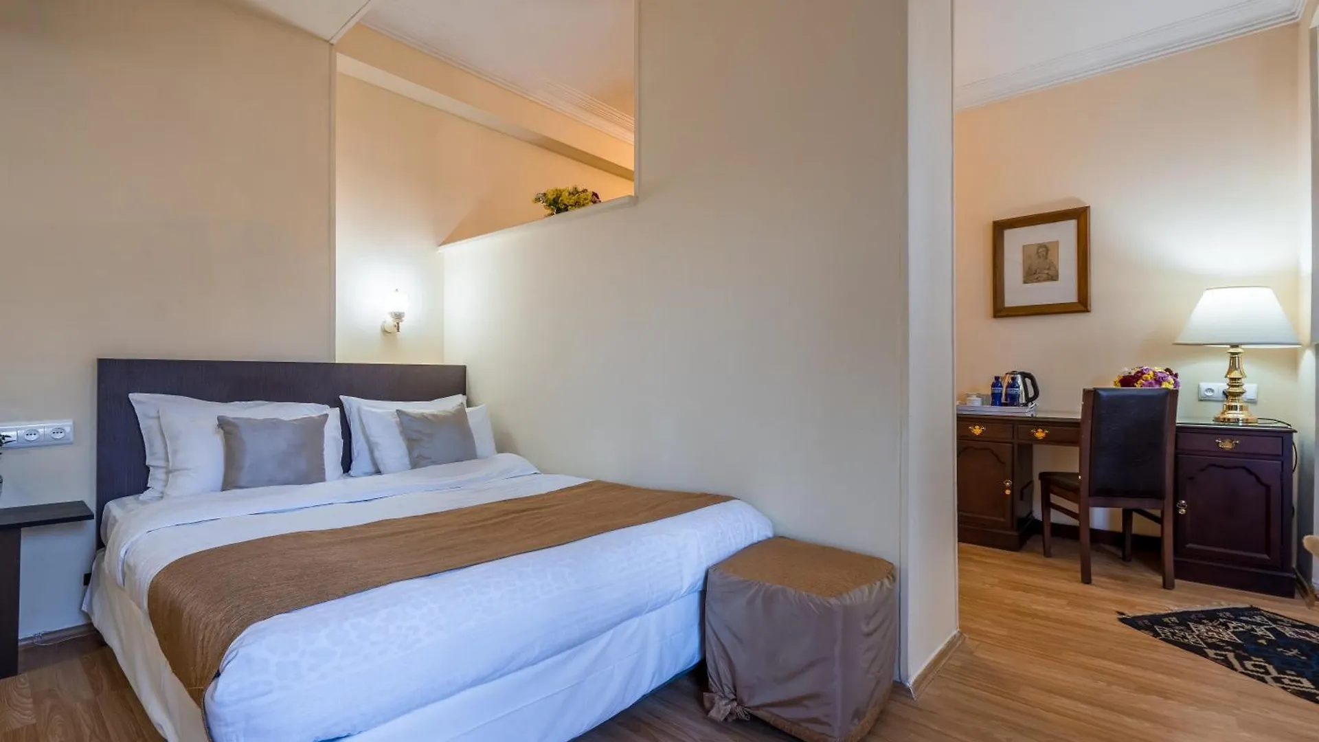 Iliani Hotel Tbilisi 4*,